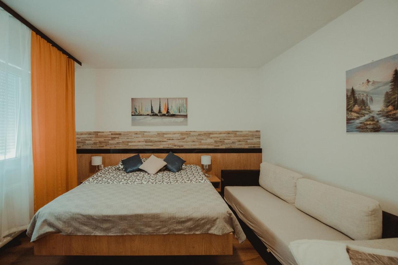 Apartman Lovric Dakovo Ngoại thất bức ảnh