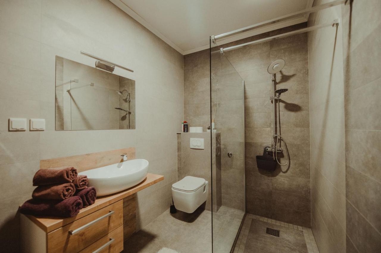 Apartman Lovric Dakovo Ngoại thất bức ảnh