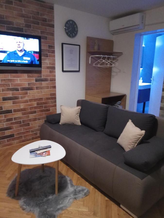 Apartman Lovric Dakovo Ngoại thất bức ảnh